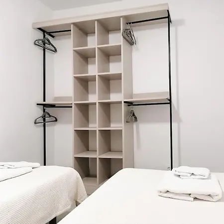 Ed Planta 6, Reformado, Centrico Apartment